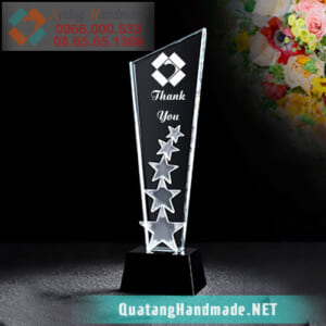 Cúp pha lê năm ngôi sao